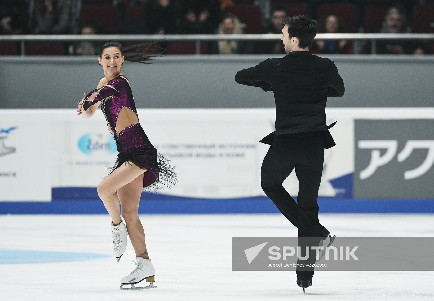 Figure skating. Russian championship. Ice dancing. Short program