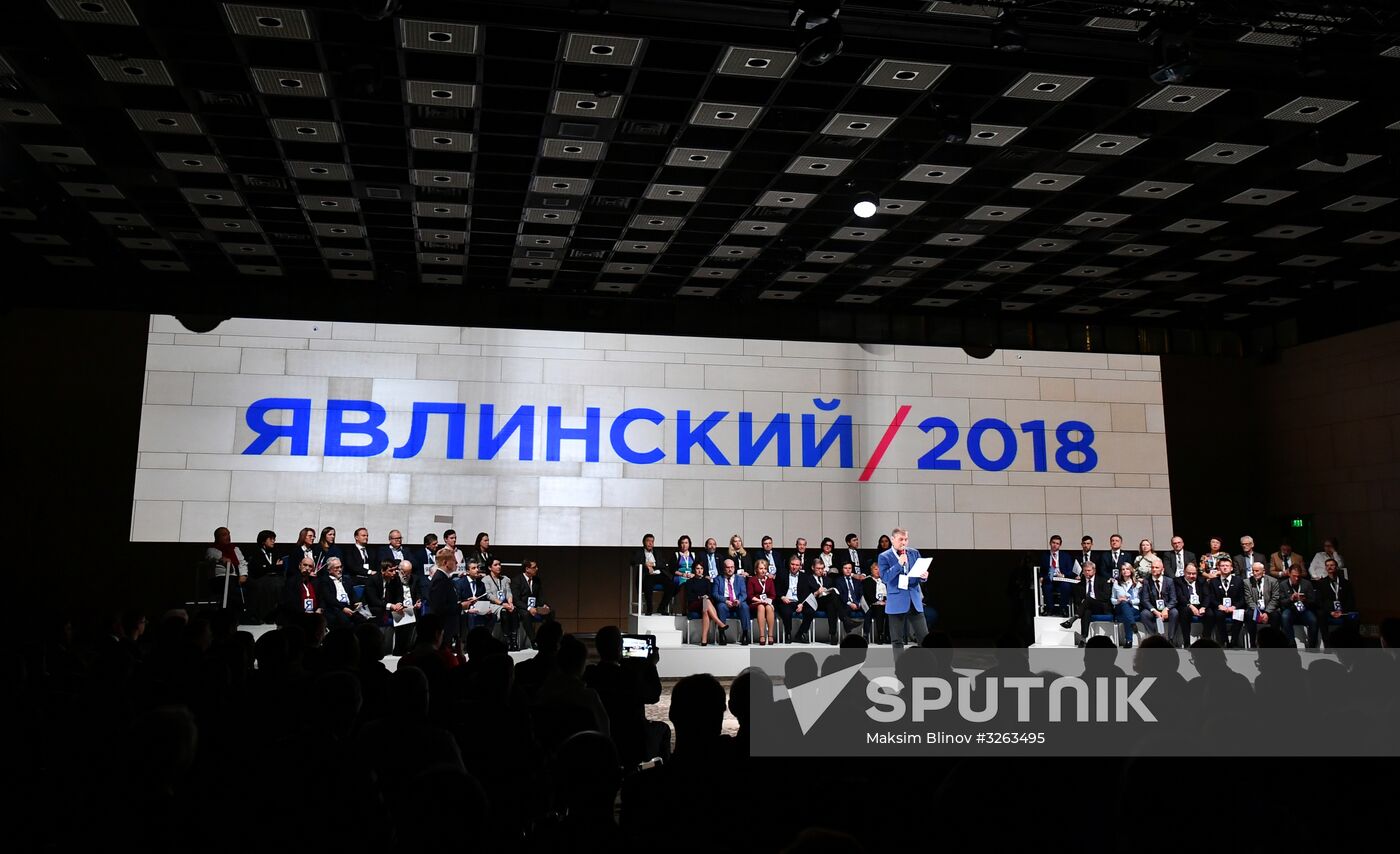 Yabloko party congress