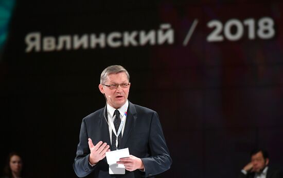 Yabloko party congress