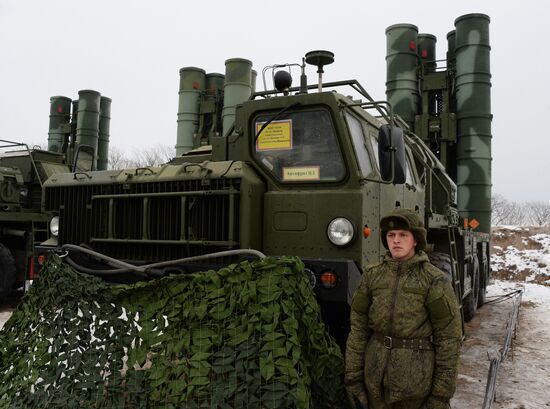 S-400 Air Defense Missile System battalion takes up duty near Vladivostok