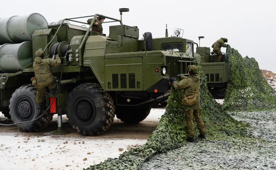 S-400 Air Defense Missile System battalion takes up duty near Vladivostok