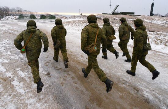 S-400 Air Defense Missile System battalion takes up duty near Vladivostok