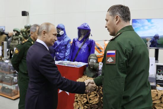 President Putin visits Peter the Great Strategic Missile Force Academy