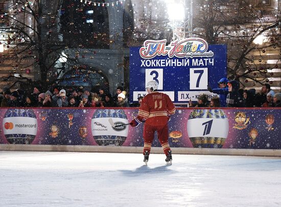 President Putin takes part in NHL ice hockey match on Red Square