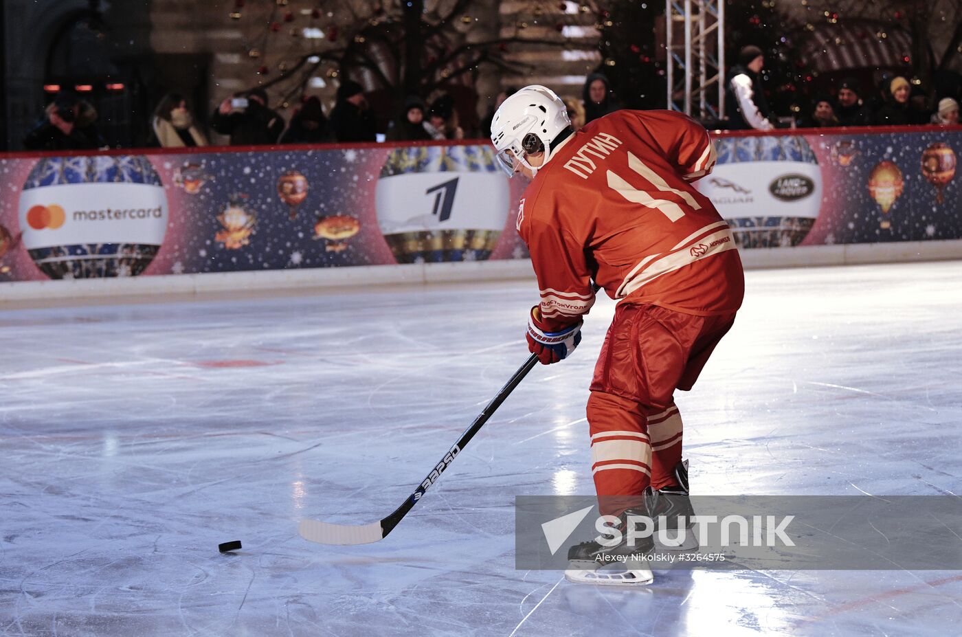 President Putin takes part in NHL ice hockey match on Red Square