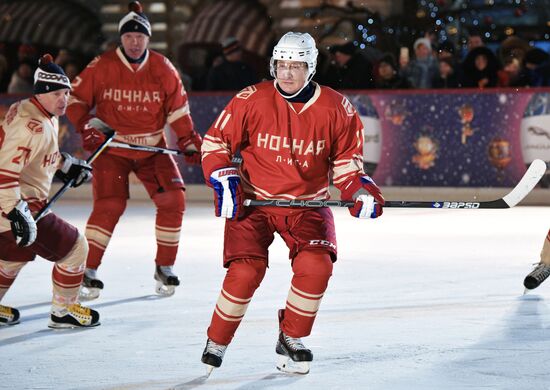 President Putin takes part in NHL ice hockey match on Red Square