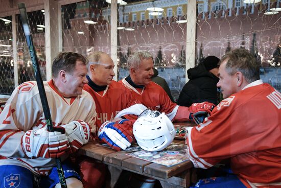 President Putin takes part in NHL ice hockey match on Red Square