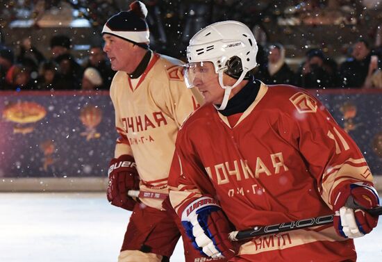 President Putin takes part in NHL ice hockey match on Red Square