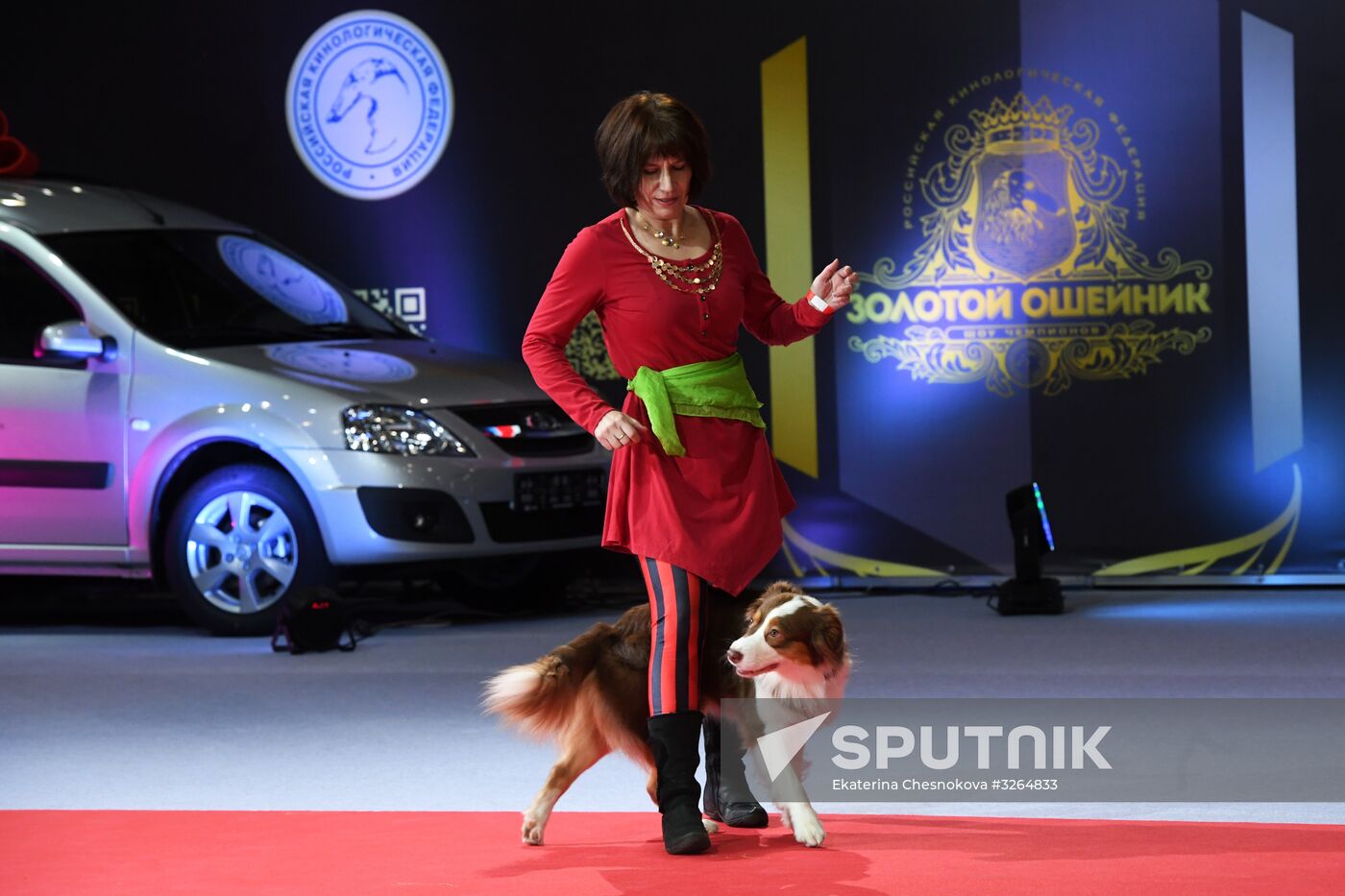 Golden Collar annual champions' show