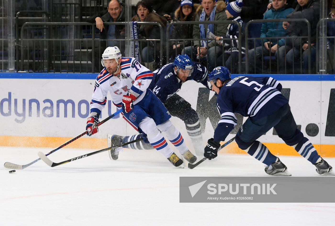 Kontinental Hockey League. Dynamo vs. SKA