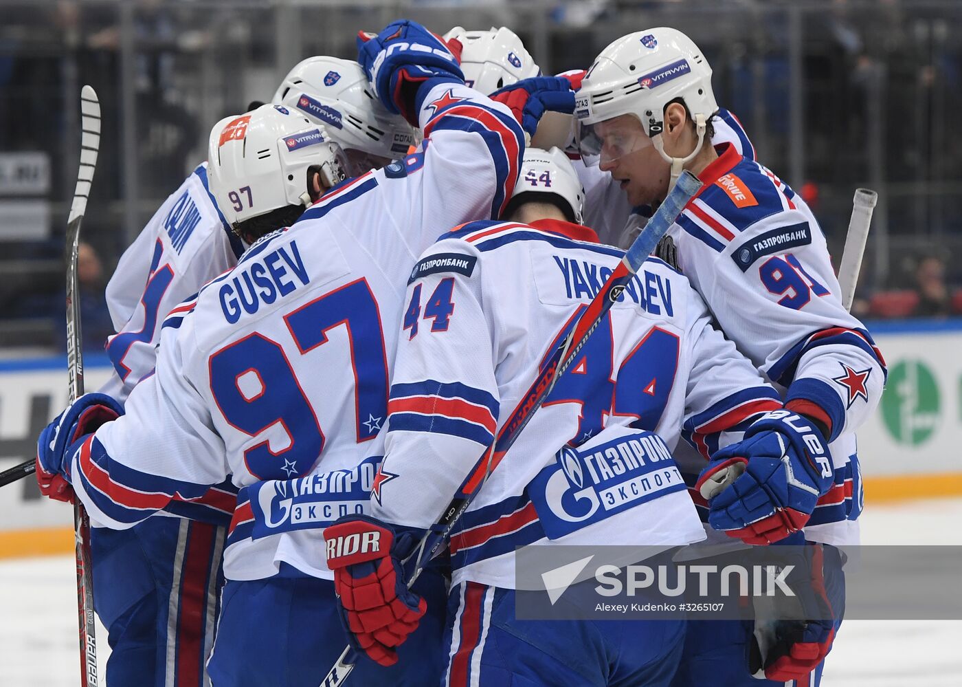 Kontinental Hockey League. Dynamo vs. SKA