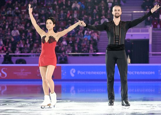 Russian Figure Skating Championships. Awarding ceremony