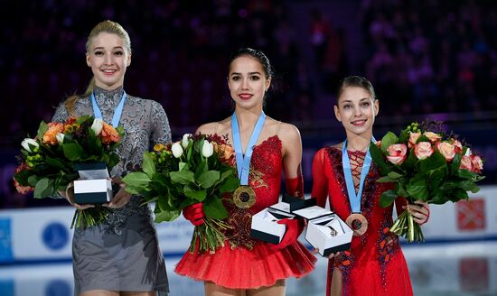 Russian Figure Skating Championships. Awarding ceremony