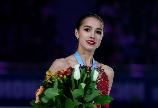 Russian Figure Skating Championships. Awarding ceremony