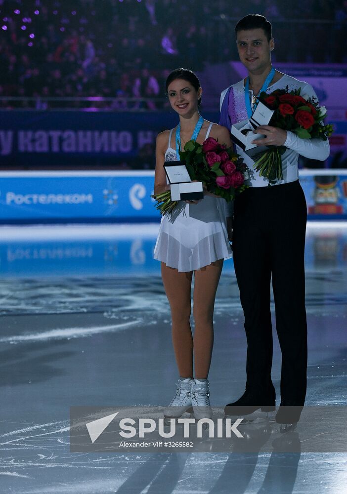 Russian Figure Skating Championships. Awarding ceremony