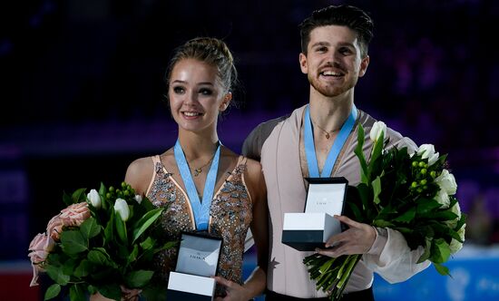 Russian Figure Skating Championships. Awarding ceremony