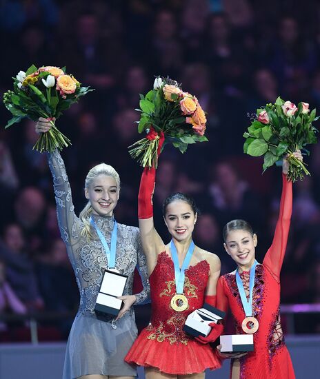 Russian Figure Skating Championships. Awarding ceremony