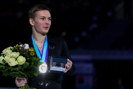 Russian Figure Skating Championships. Awarding ceremony