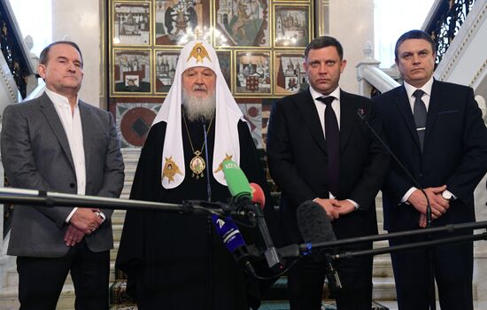 Patriarch Kirill holds meeting on exchange of prisoners of war in Donbass