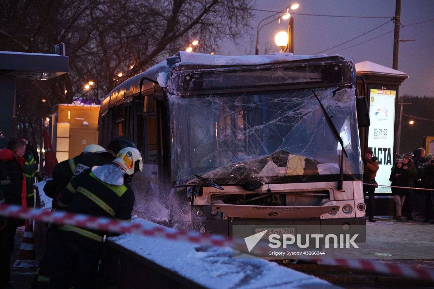 Bus went into underpass in the west of Moscow
