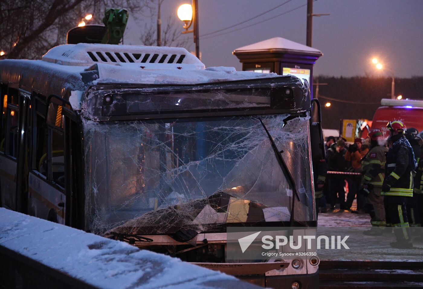 Bus went into underpass in the west of Moscow