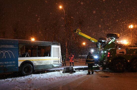 Bus went into underpass in the west of Moscow