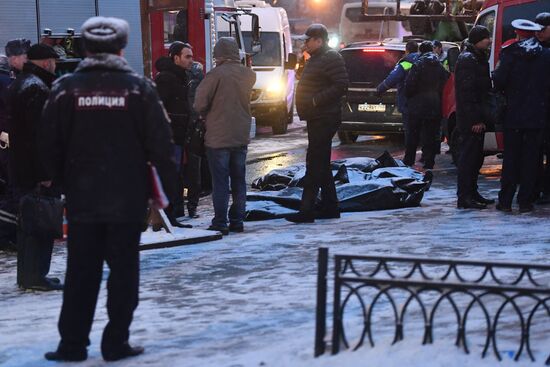 Bus goes into underpass in west of Moscow