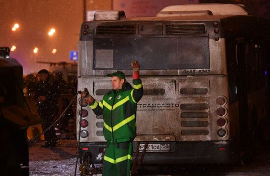 Bus went into underpass in the west of Moscow