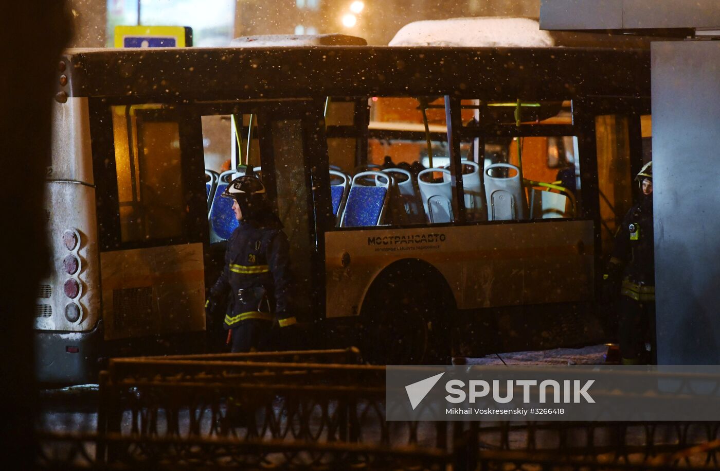 Bus went into underpass in the west of Moscow