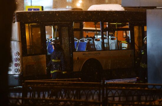 Bus went into underpass in the west of Moscow