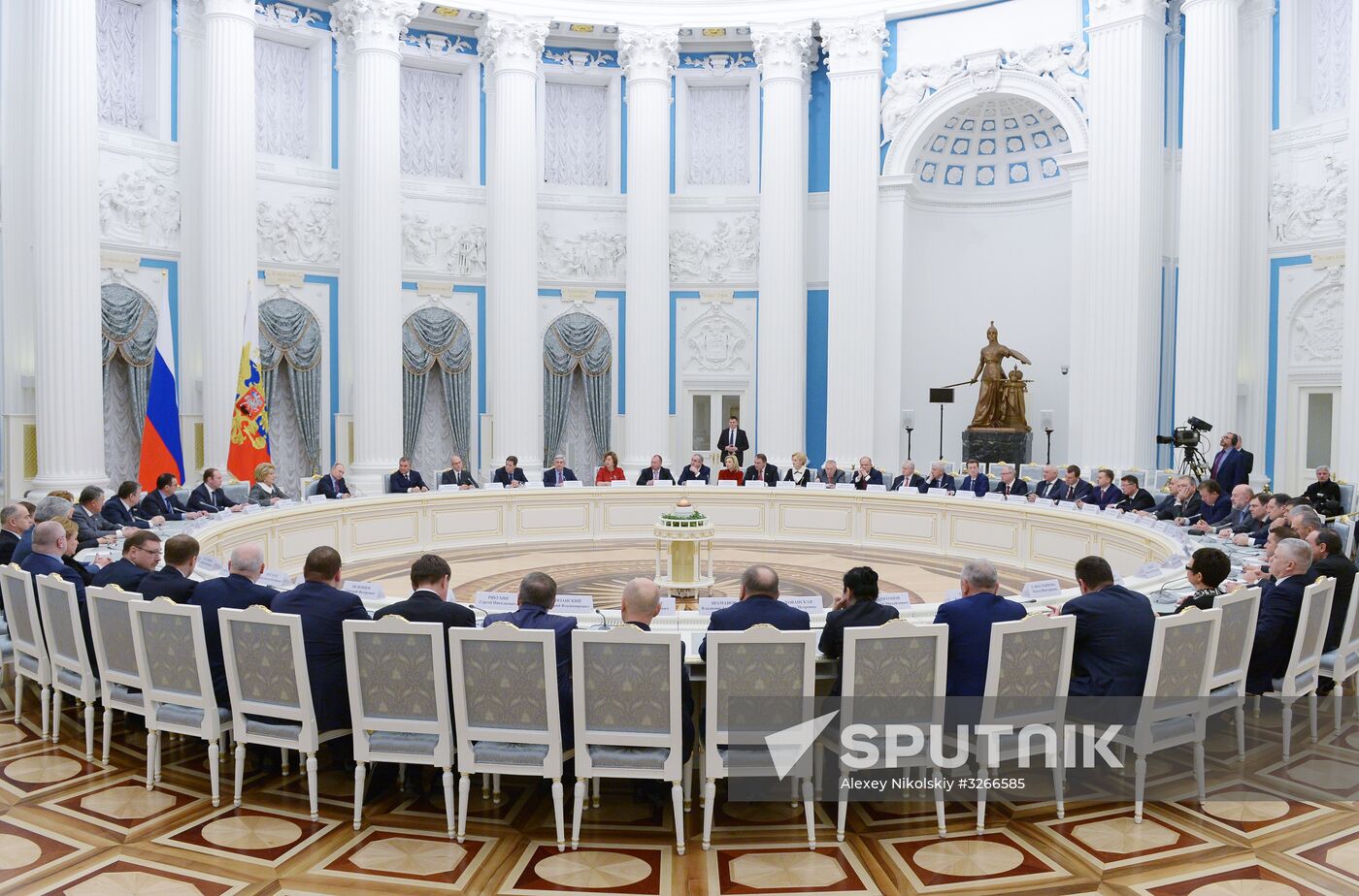 President Vladimir Putin meets with leadership of Federal Assembly's chambers