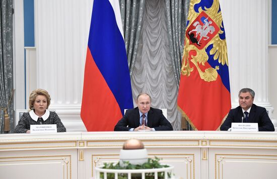 President Vladimir Putin meets with leadership of Federal Assembly's chambers