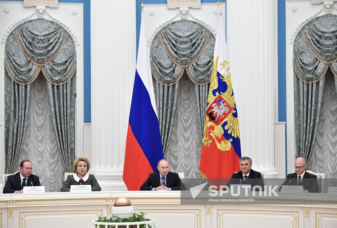 President Vladimir Putin meets with leadership of Federal Assembly's chambers