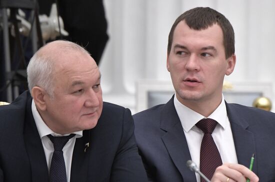 President Vladimir Putin meets with leadership of Federal Assembly's chambers
