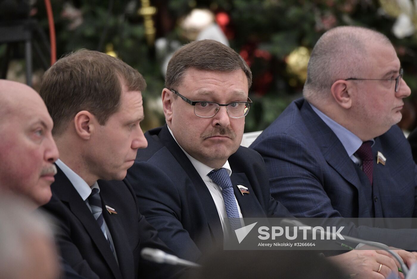 President Vladimir Putin meets with leadership of Federal Assembly's chambers
