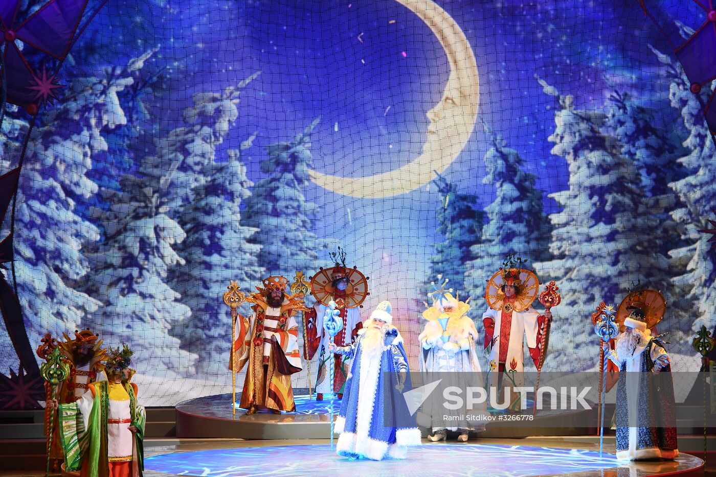 State Kremlin Palace hosts National Christmas Tree Party