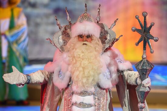 State Kremlin Palace hosts National Christmas Tree Party
