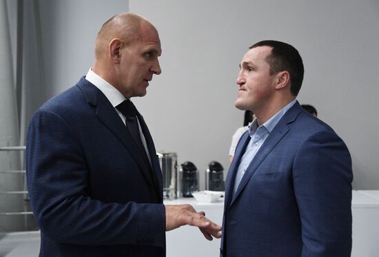 Meeting of initiative group to nominate Vladimir Putin presidential candidate