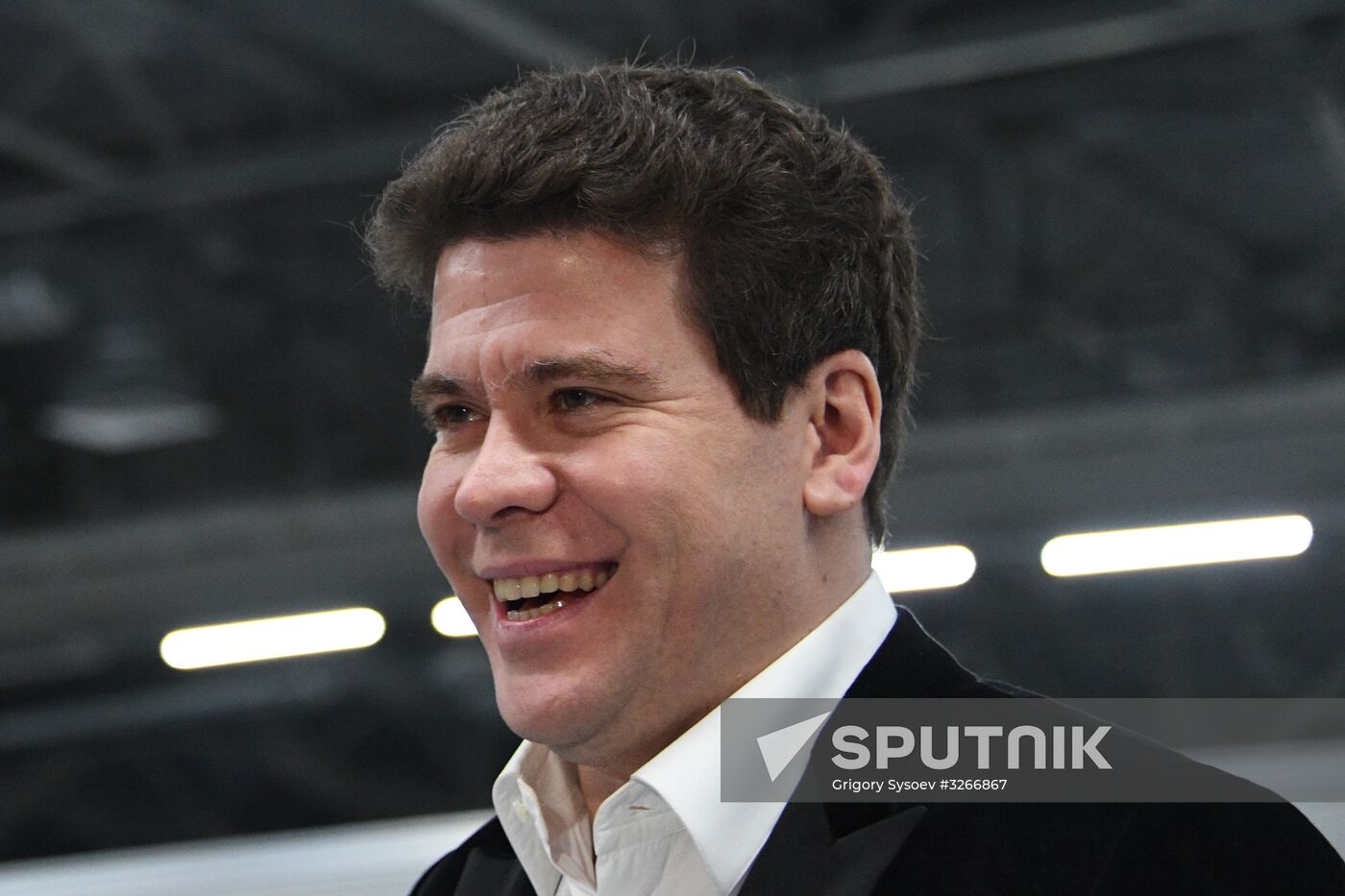 Meeting of initiative group to nominate Vladimir Putin presidential candidate