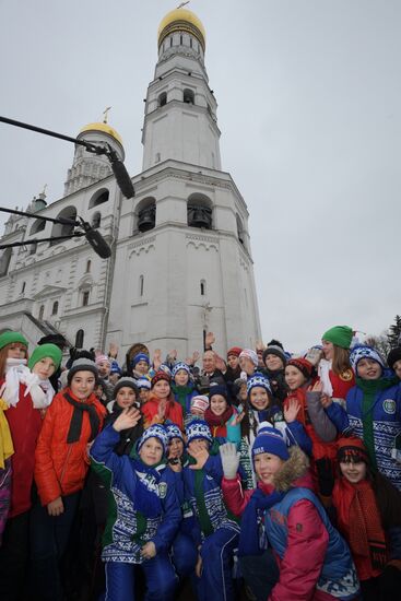 President Vladimir Putin meets with guests of Kremlin New Year's party