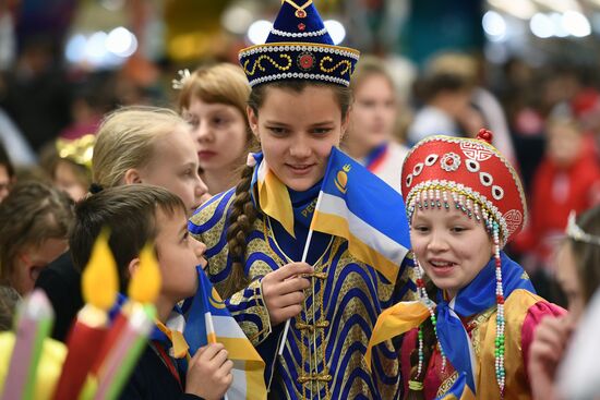 State Kremlin Palace hosts National Christmas Tree Party