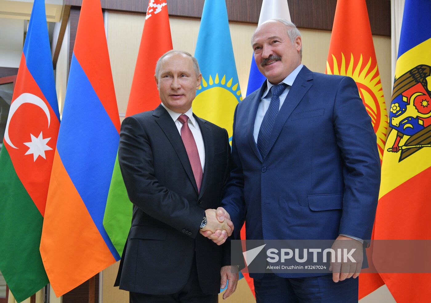 President Putin takes part in CIS leaders' informal meeting