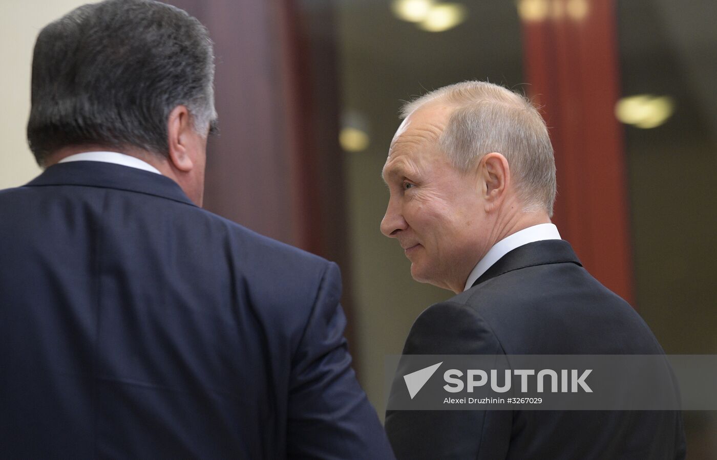 President Putin takes part in CIS leaders' informal meeting