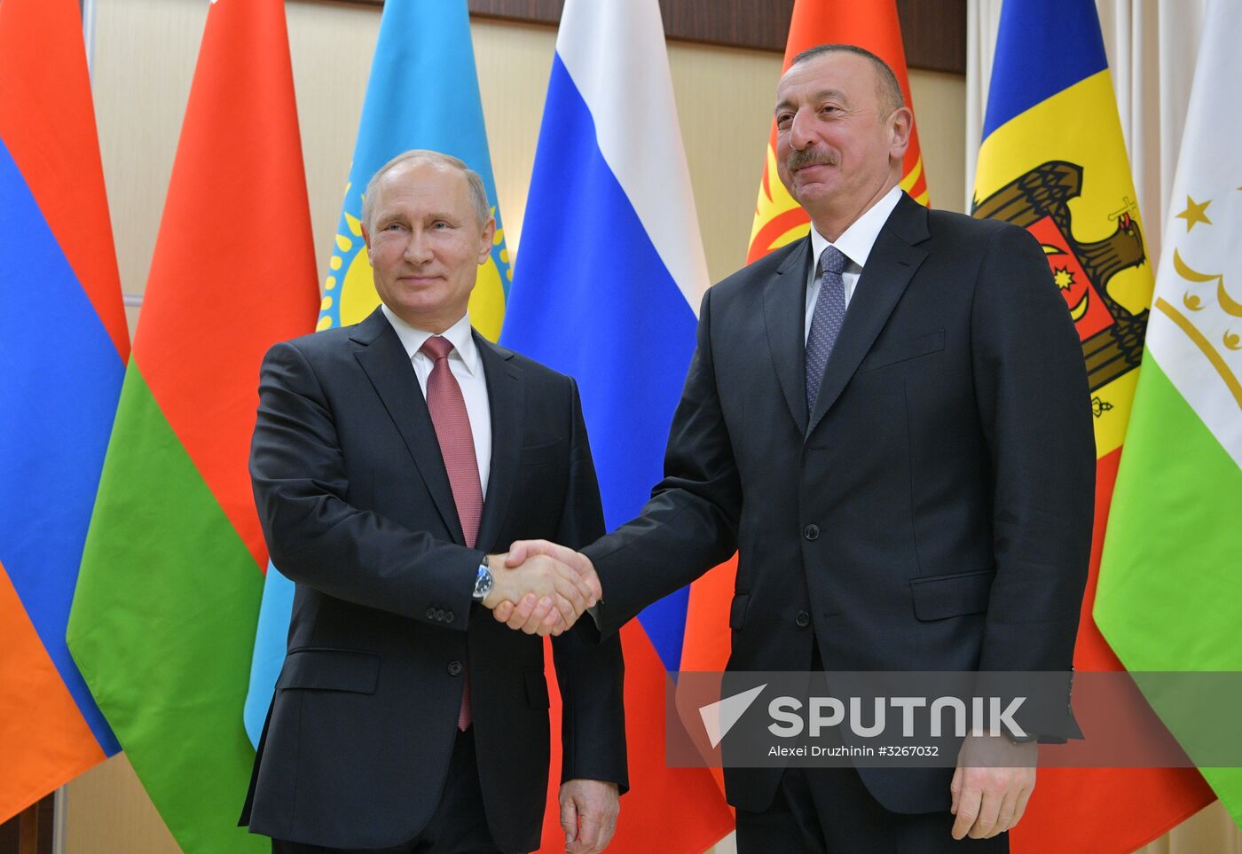 President Putin takes part in CIS leaders' informal meeting