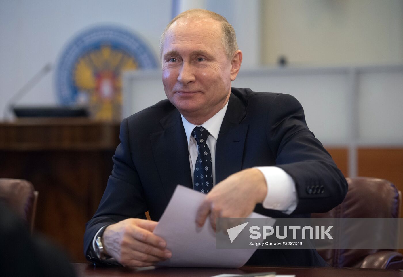 Vladimir Putin submits documents to Central Electoral Commission to register as presidential candidate