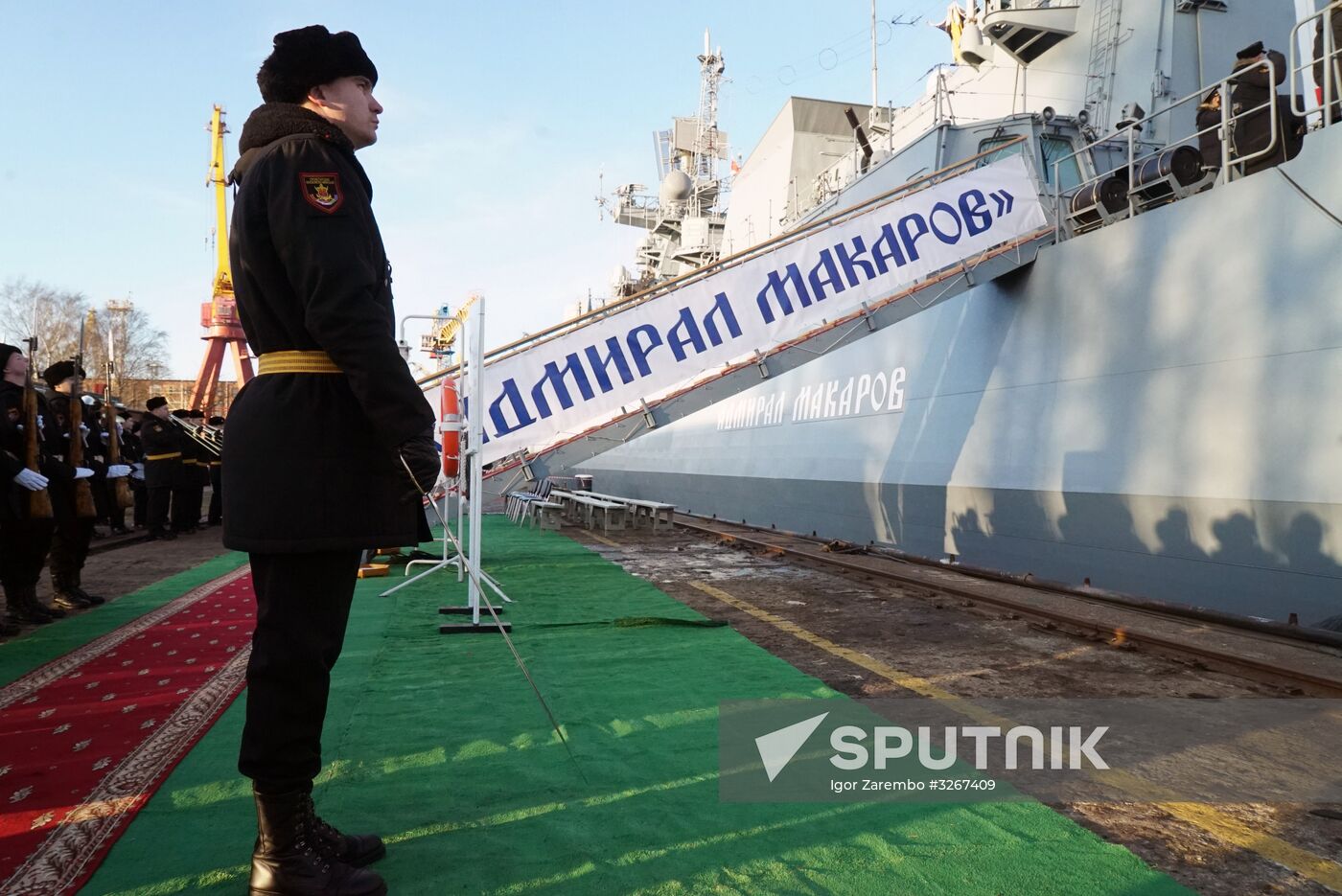 Naval ensign is raised on Admiral Makarov frigate in Kaliningrad