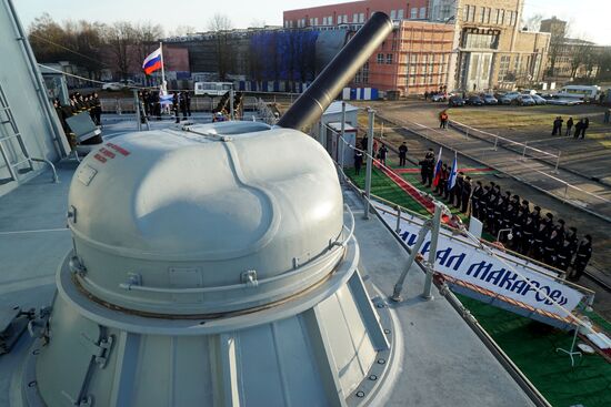Naval ensign is raised on Admiral Makarov frigate in Kaliningrad