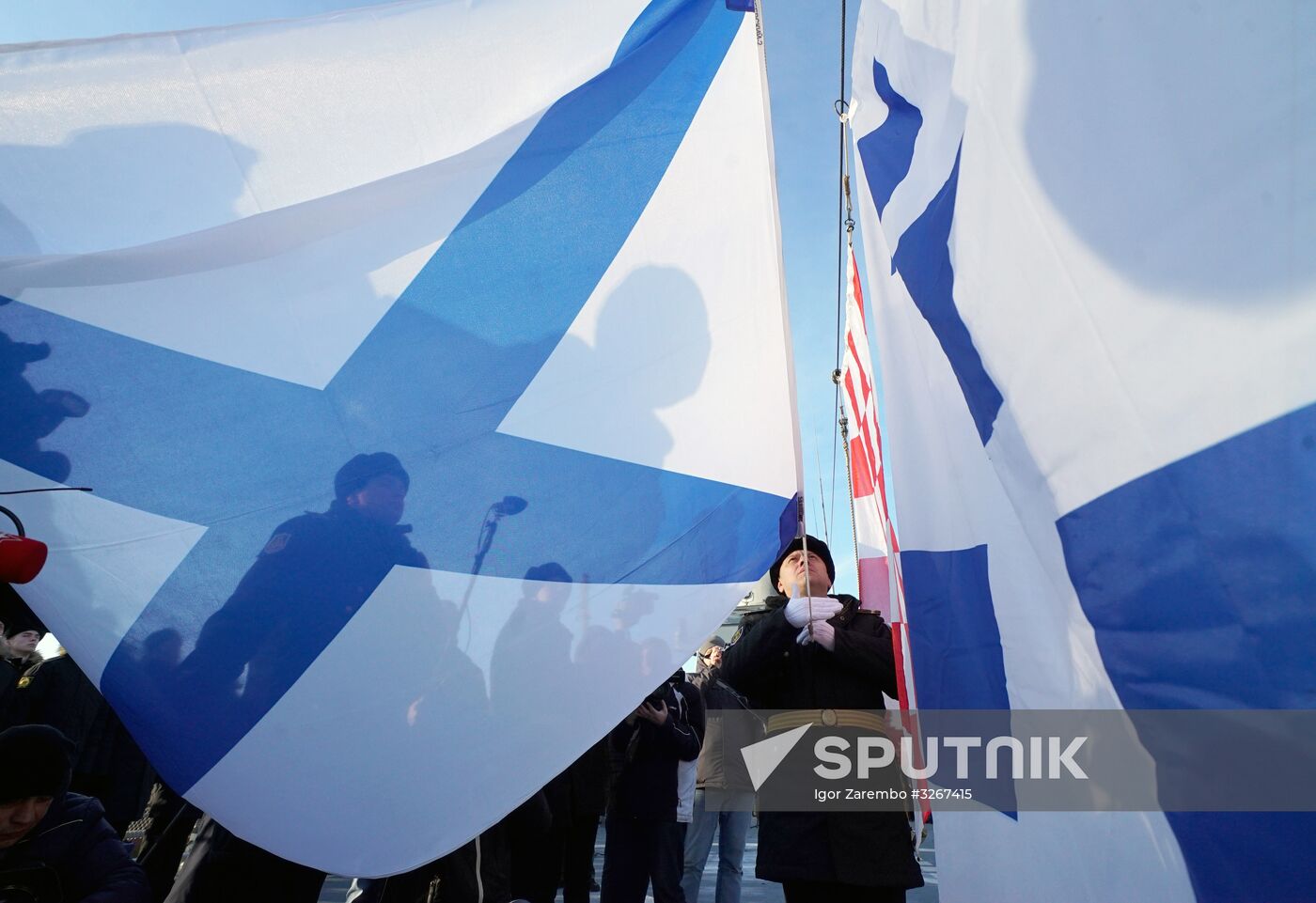 Naval ensign is raised on Admiral Makarov frigate in Kaliningrad