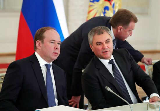 President Putin chairs meeting of State Council on regions' investment attractiveness