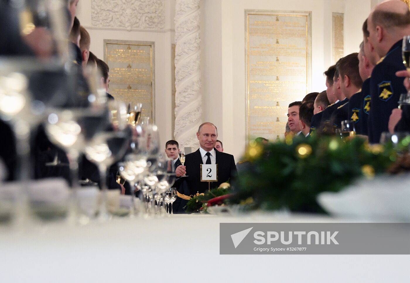 Russian President Vladimir Putin meets with service personnel who took part in counter-terrorism operation in Syria